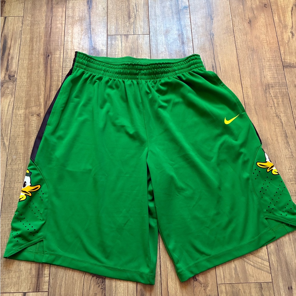 Nike Men's NCAA Oregon Ducks Green / Black Basketball Shorts Size XL